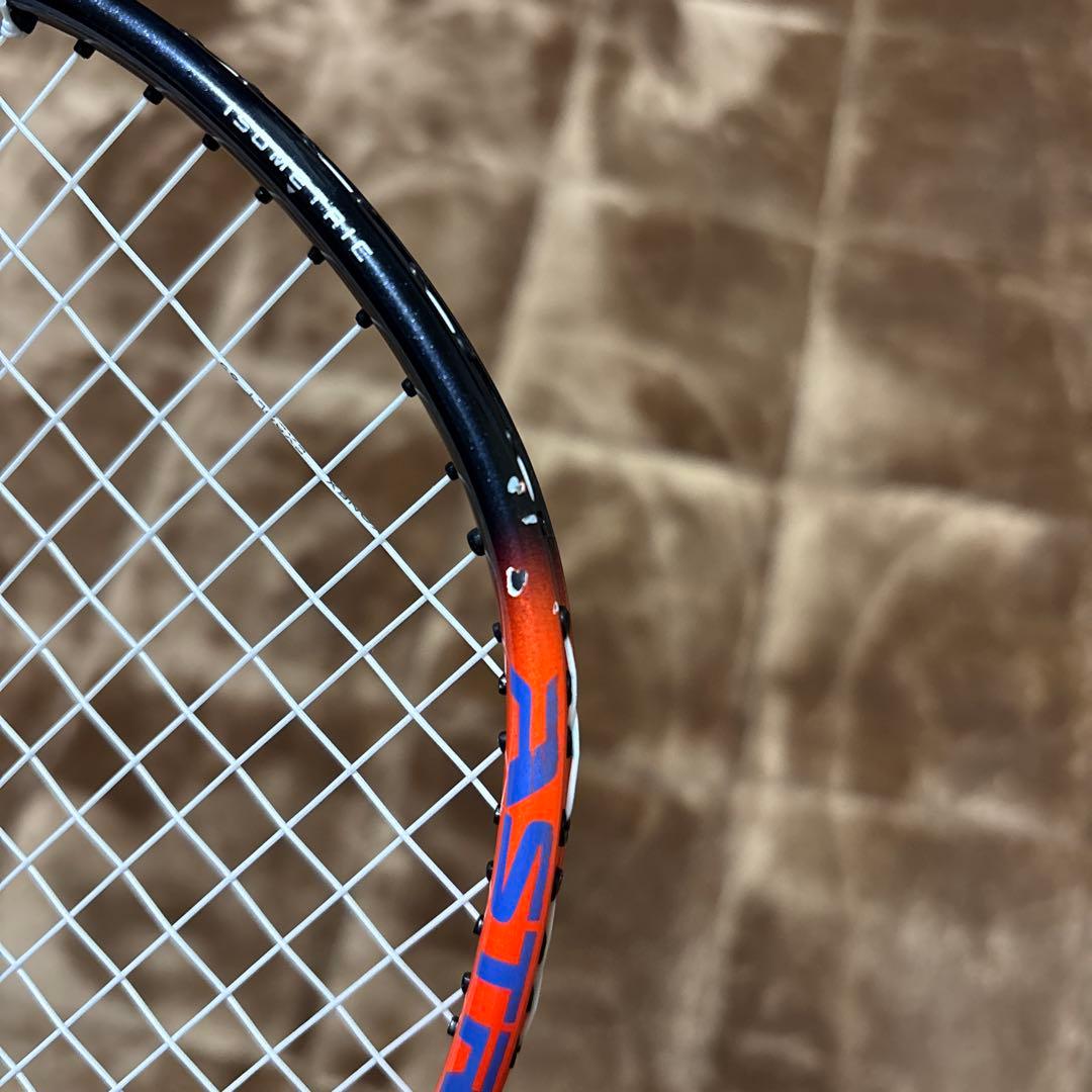 バドミントンラケットASTROX77Pro修理品