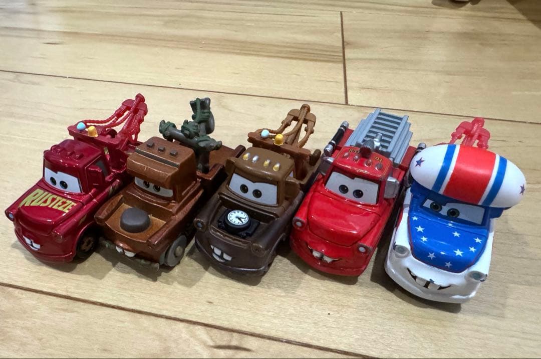 カーズ　トミカ 23台セット　廃盤あり