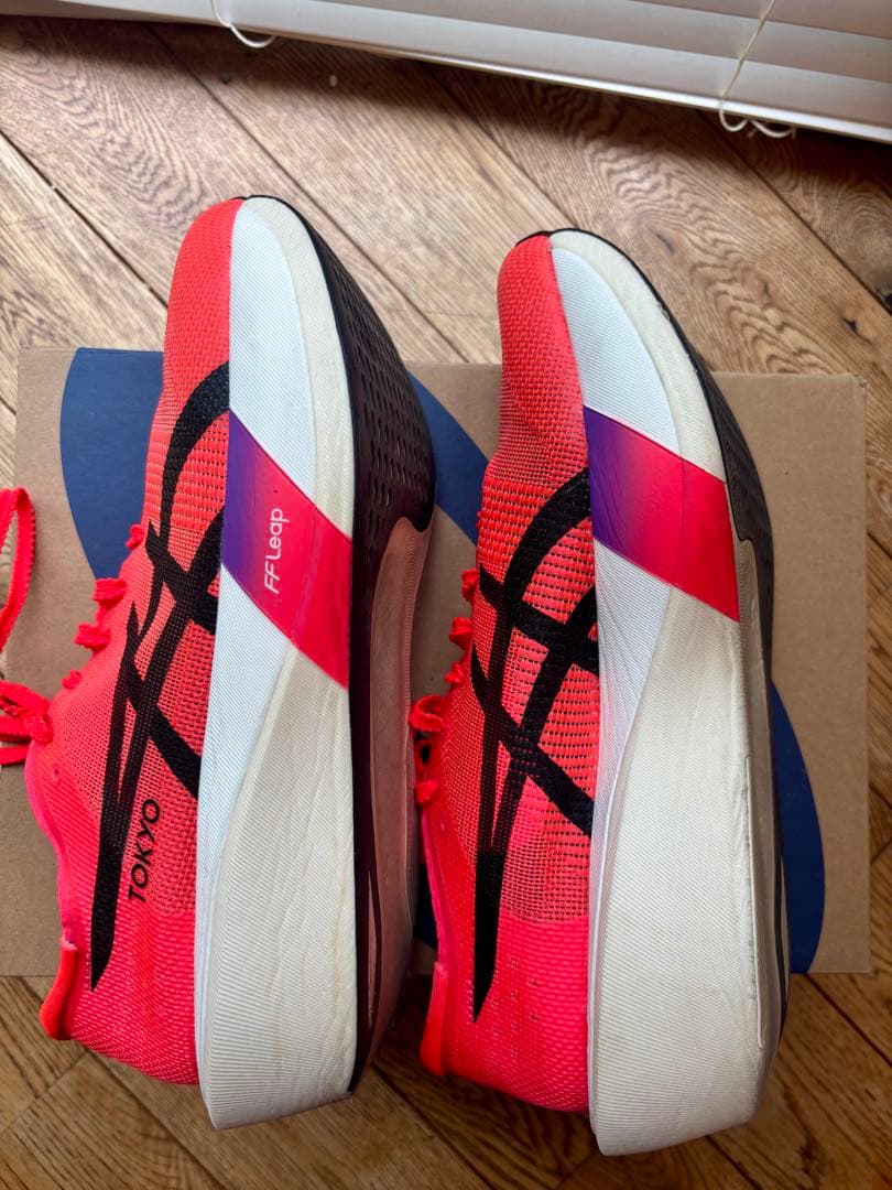 【極美品】ASICS SPEED EDGE TOKYO（27.5cm）