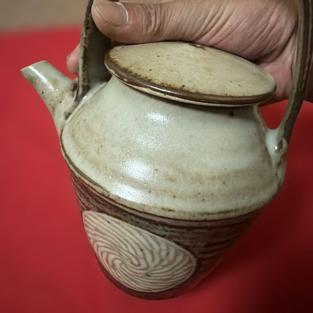 益子焼の土瓶　縄文象嵌