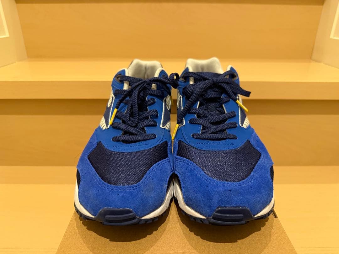 ベイスターズ×コンテンダー　ランニングシューズ　27.5センチ