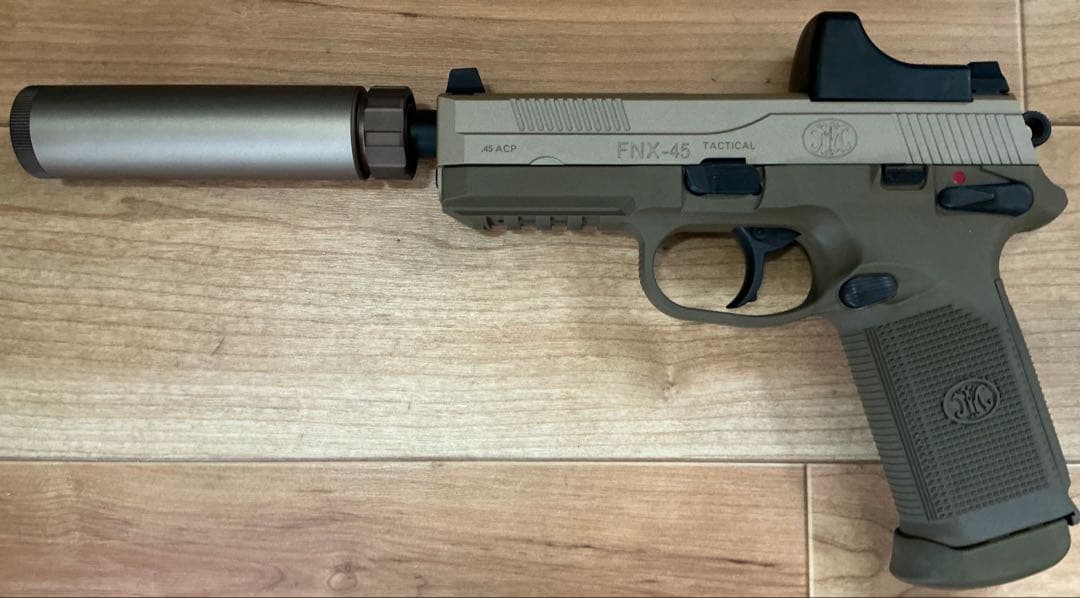 東京マルイ FNX-45 タクティカル　ガスガン