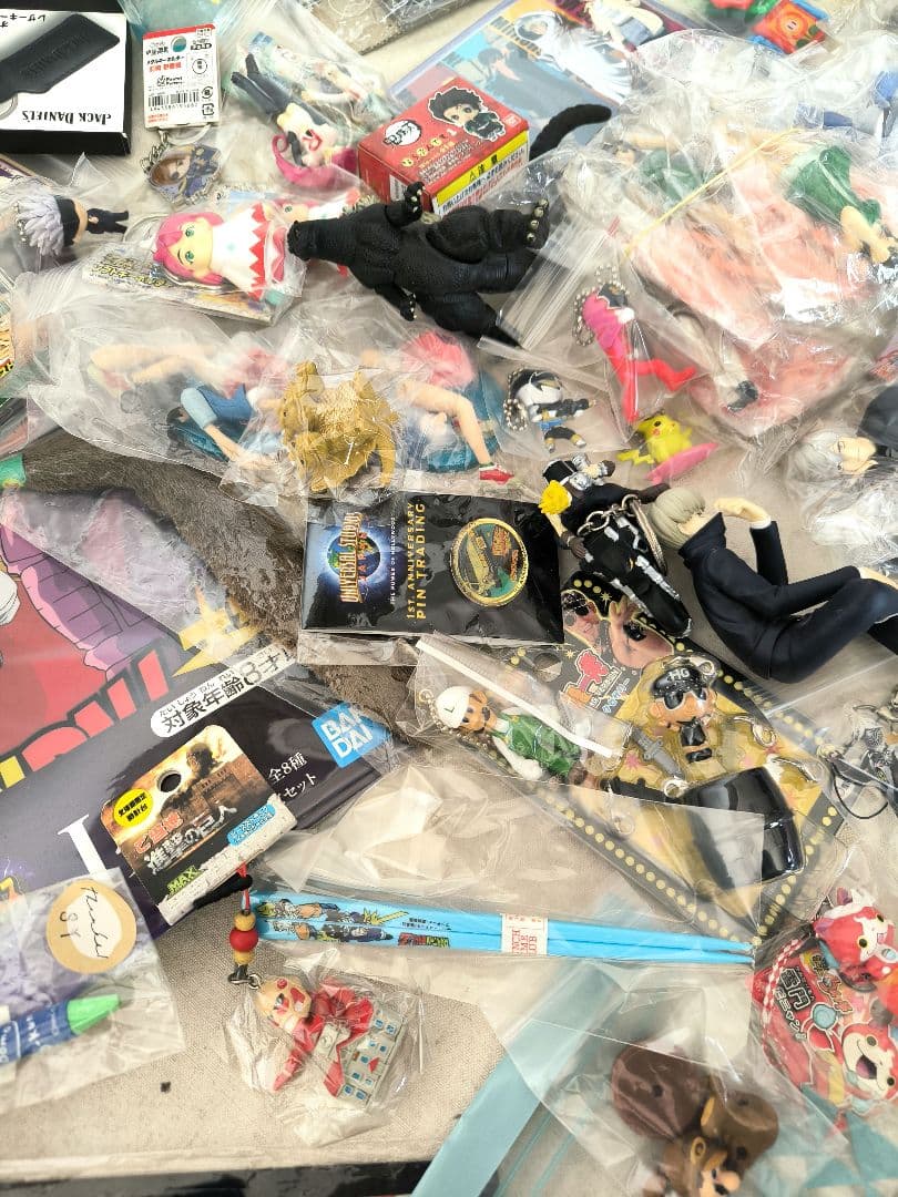 フィギュア キーホルダー クリアファイル まとめ セット 大量