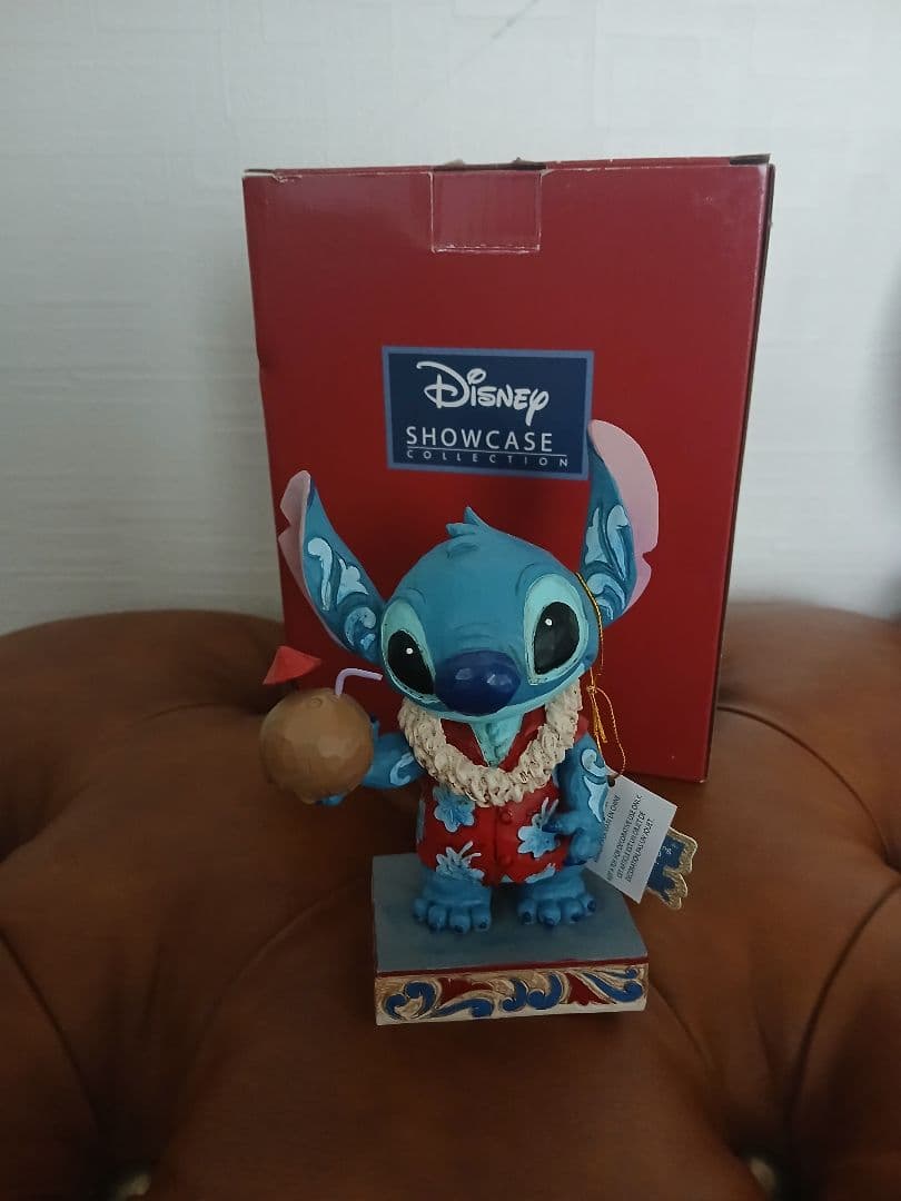 ディズニー　ショムジムショア　彫刻　置物