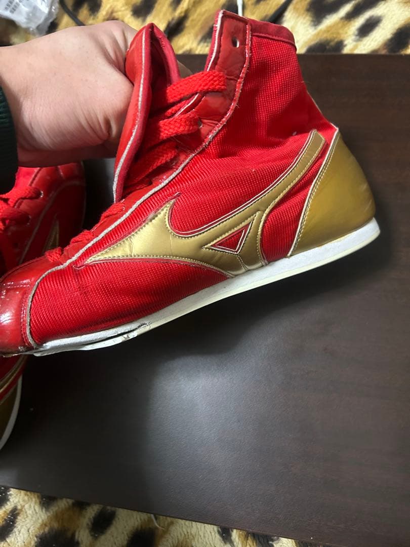 Mizuno ボクシングシューズ 赤金 ハイカット
