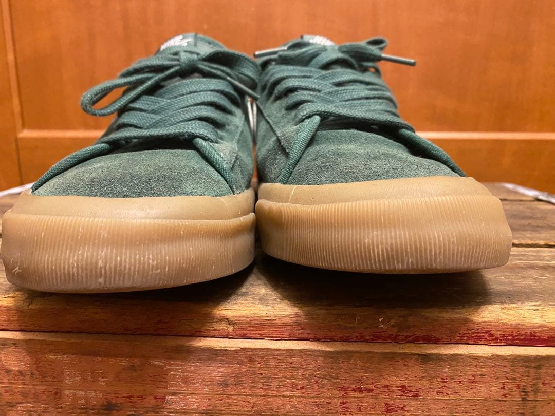NIKE SB ZOOM BLAZER ナイキ　ズーム　ブレイザー　スニーカー