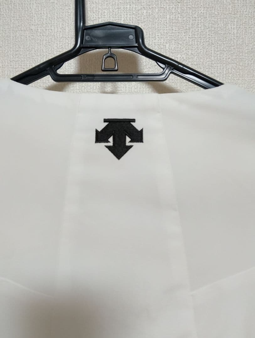 SRIXON by DESCENTE スリクソンデサント中綿ノーカラーベスト L