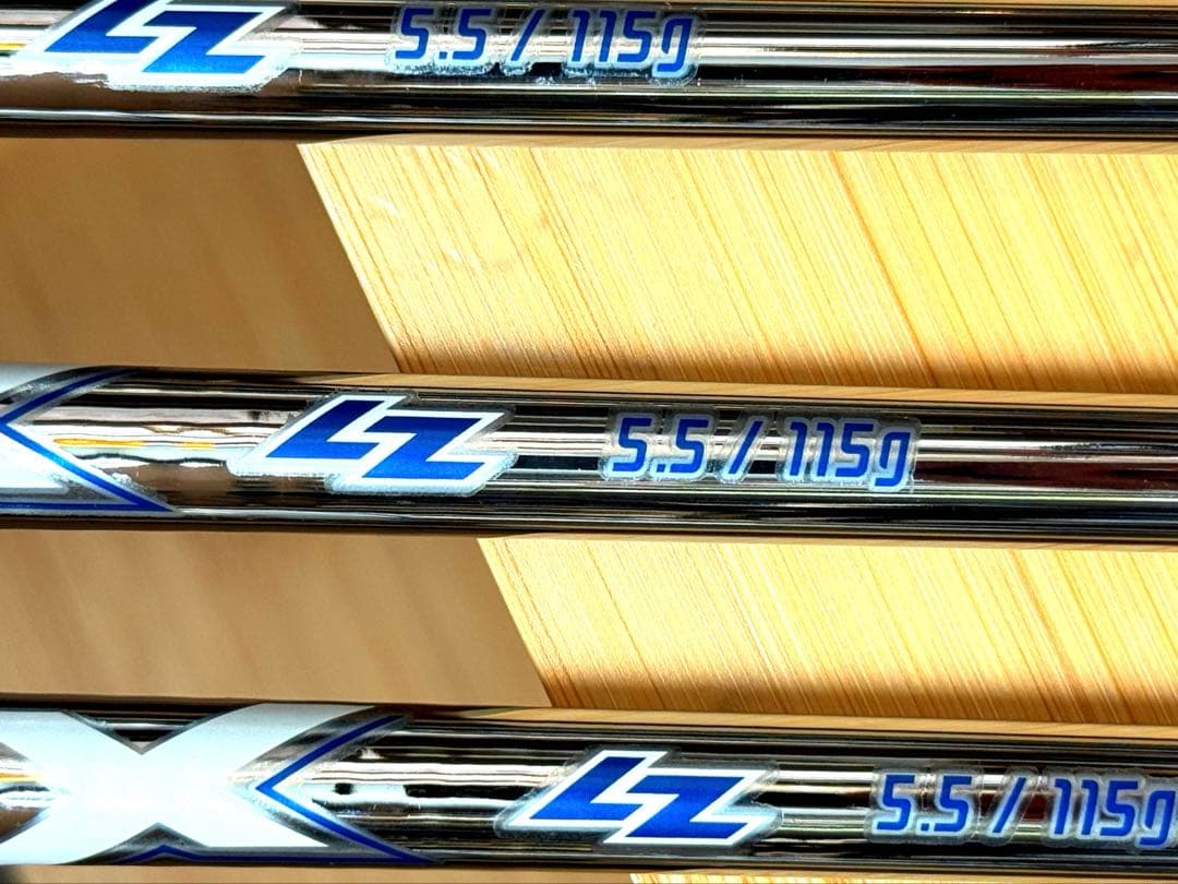 X FORGED STAR 5-P 6本シャフトPROJECT X　LZ 5.5
