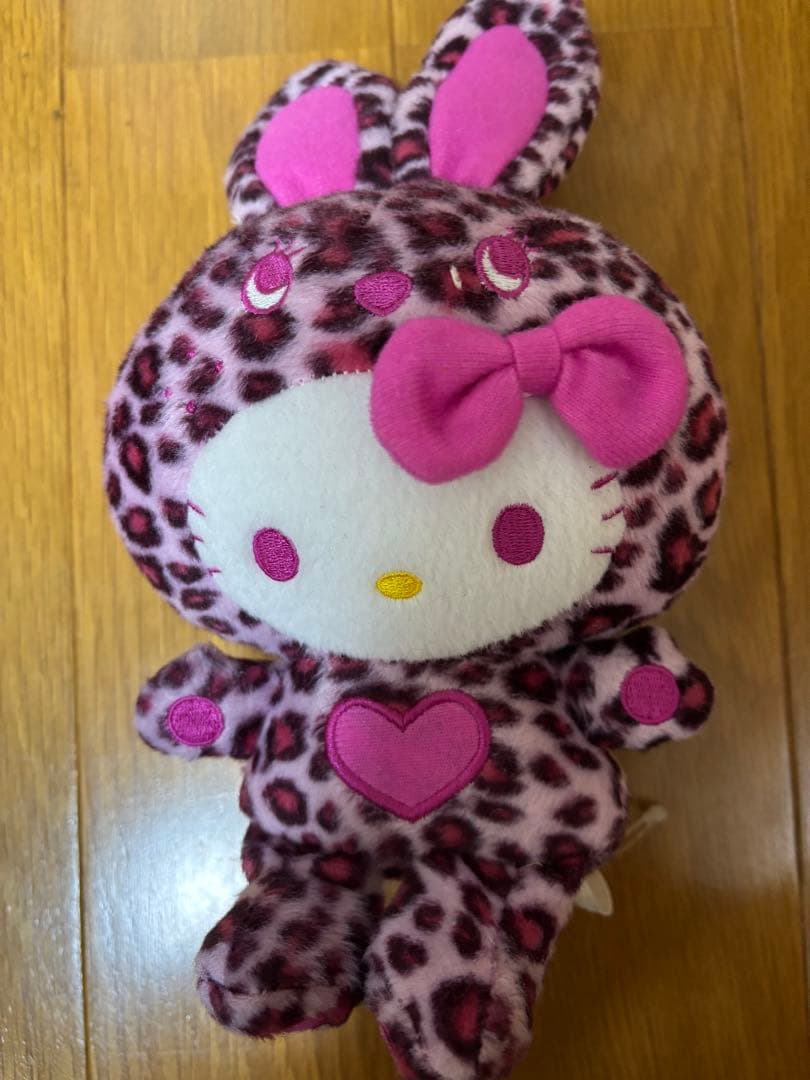 レア　ハローキティ　 ヒョウ柄　ぬいぐるみ