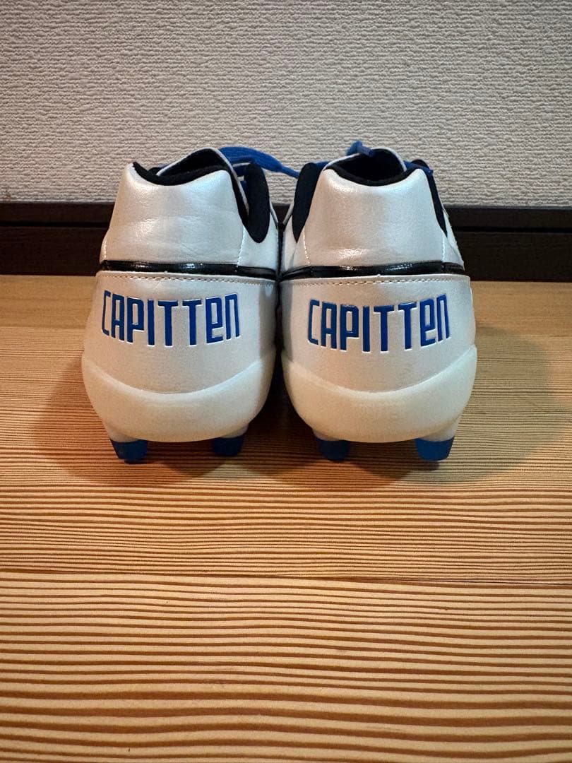 サッカースパイク CAPITTEN ONE PRO 25cm 新品