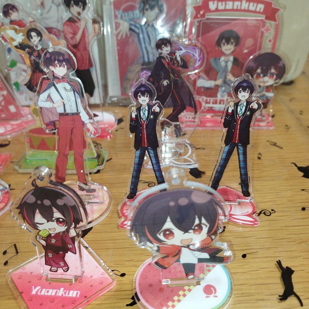カラフルピーチ　ゆあんくん　アクスタ　まとめ売り　ぱらぴち　魔法学園　ぷぴぱ