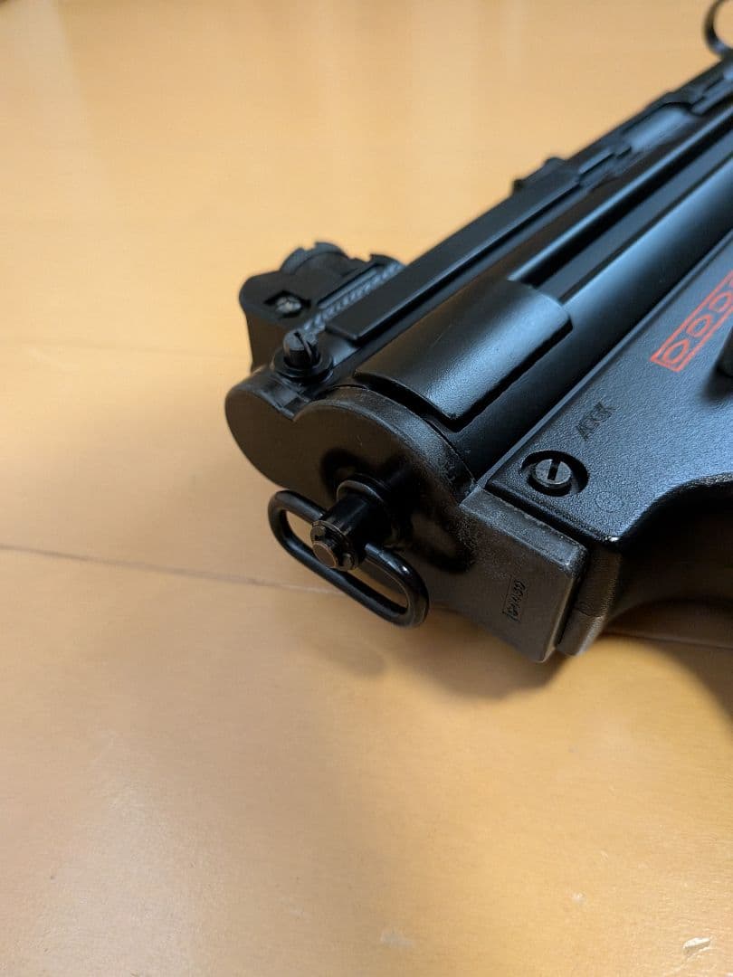 東京マルイ H&K MP5K 電動ガン　多弾数マガジン、バッテリー、ローダー付