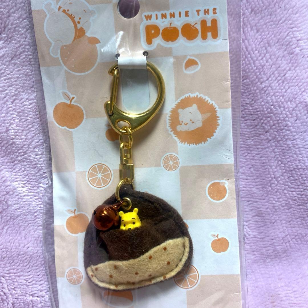 プーさん　レトロ　キーホルダー　ディズニーストア　マスコット　フィギュア　レア