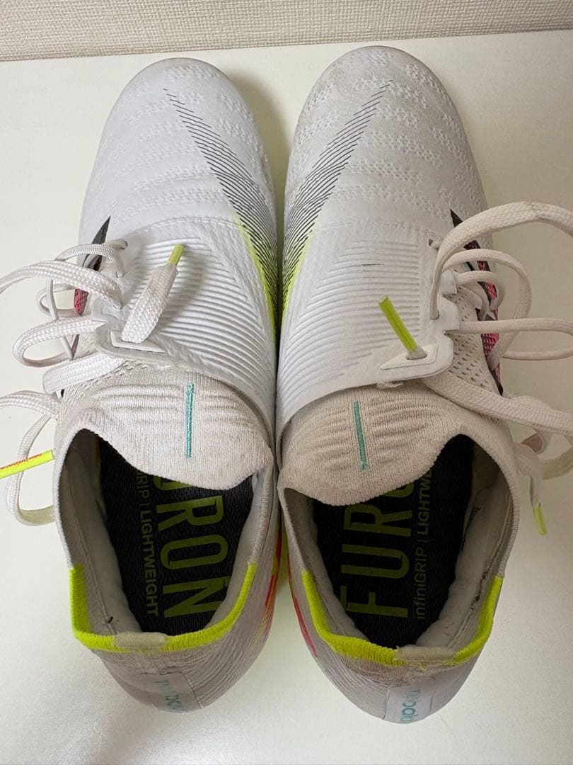 使用1回のみ美品‼️New Balance Furon V7 PROHG/AG D