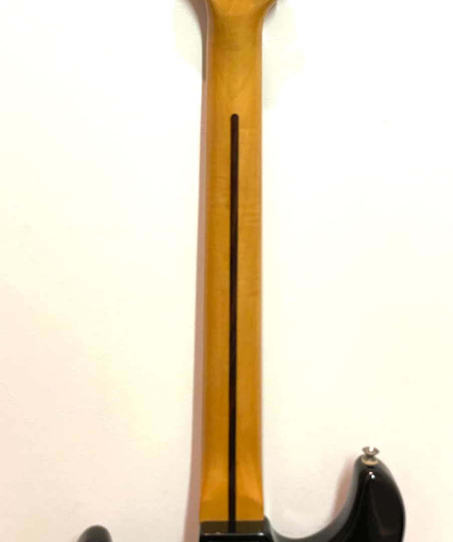 【送料込み】Aria Pro II Mad Axe ストラトタイプ エレキギター