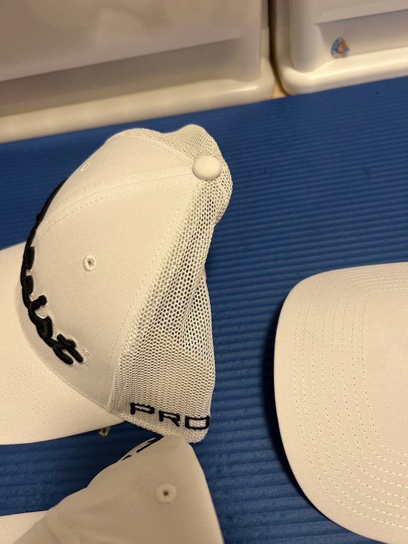 タイトリスト TITLEIST ツアーキャップ　白　ホワイト　３点セット