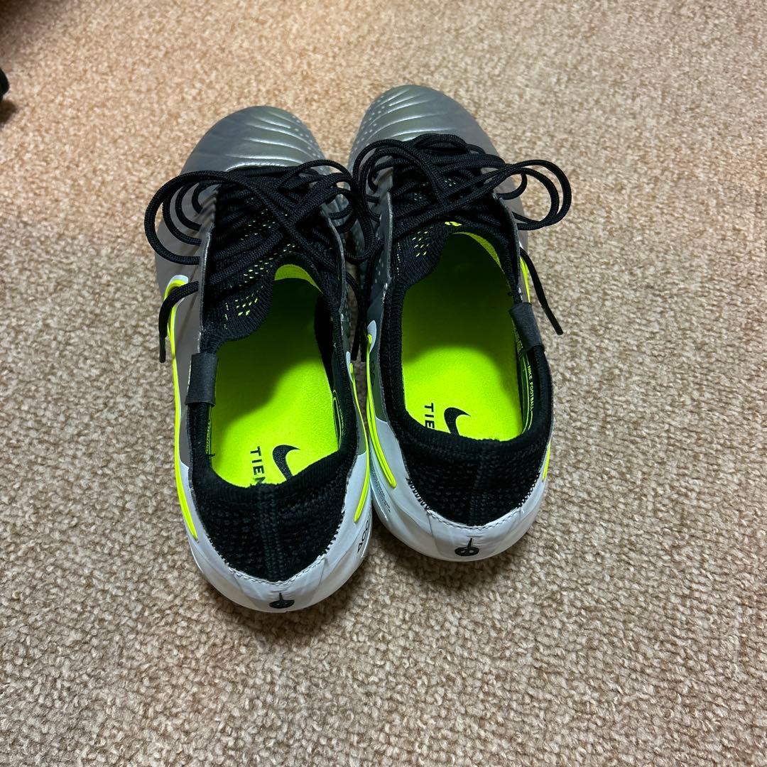 Nike ティエンポ サッカーシューズ グレー/ブラック/イエロー