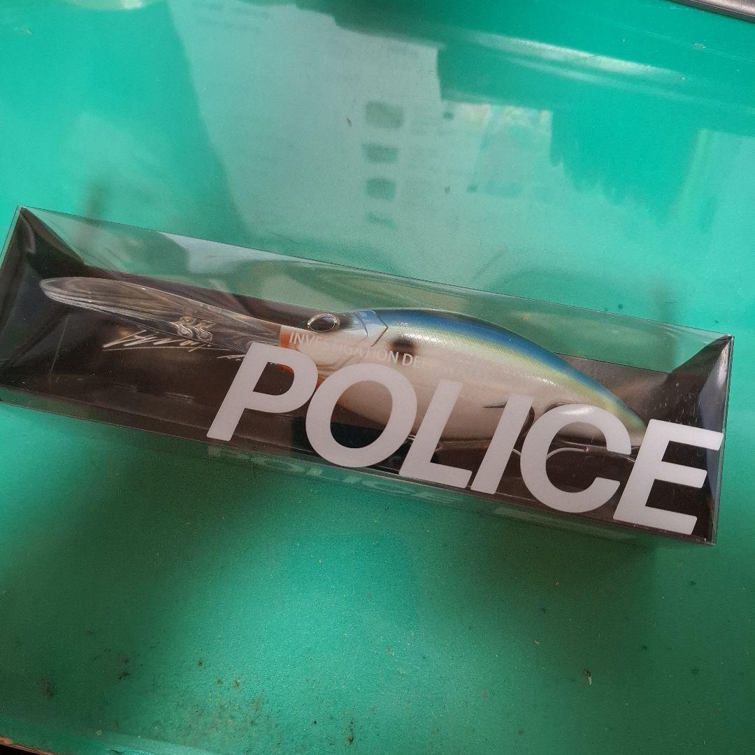 DRT　ポリス　セクシーシャッド　POLICE　Sexy Shad　 新品