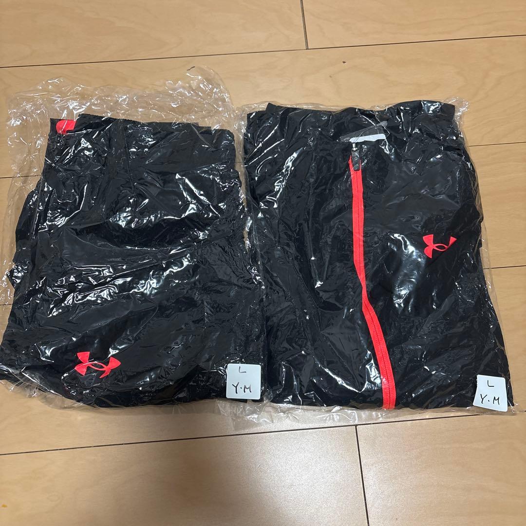 Under Armour アンダーアーマー　ジャージ上下セット 黒