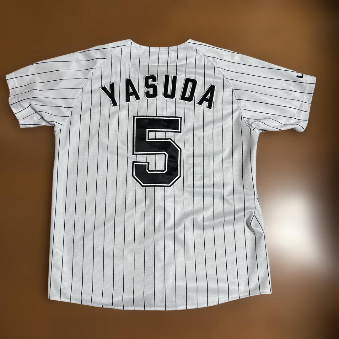 千葉ロッテマリーンズ　5安田選手ユニフォーム