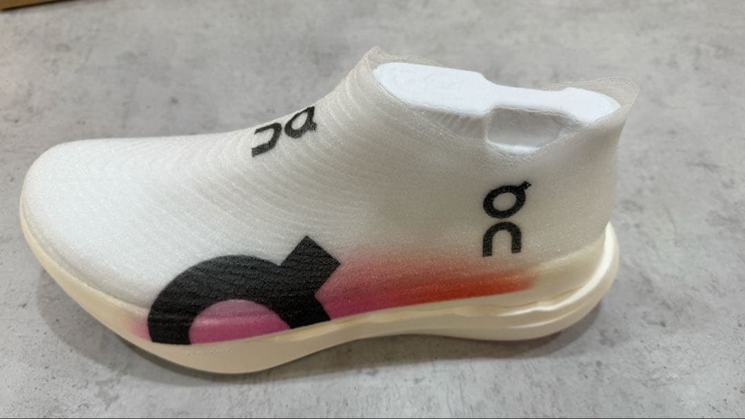 On Cloudboom Strike LS 新品オンシューズ28.5cm