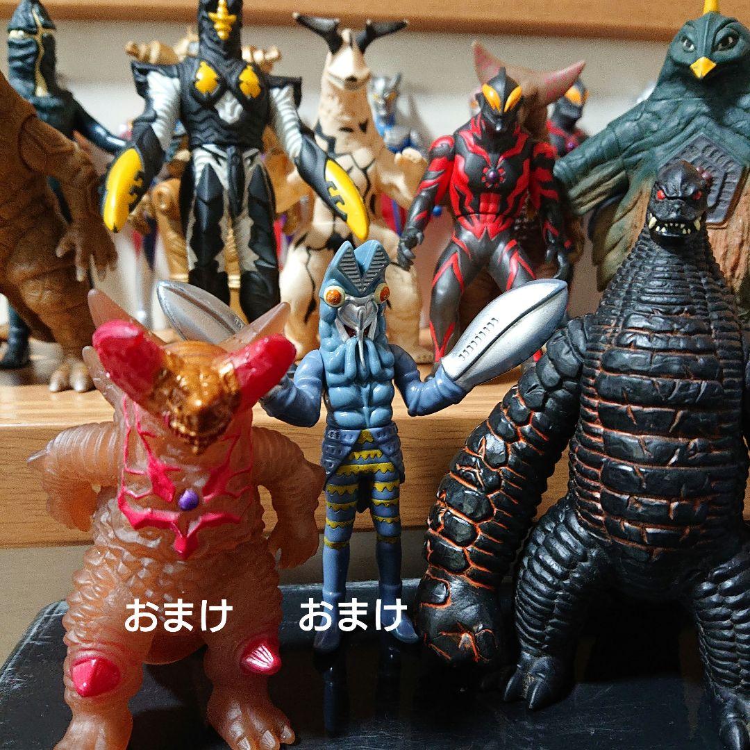ウルトラマンフィギュア ソフビ人形 ２０体 ウルトラマン 怪獣 円谷プロ