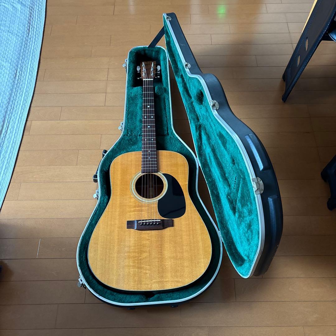 Martin マーチン　D-18　 '96年製　純正ハードケース付き