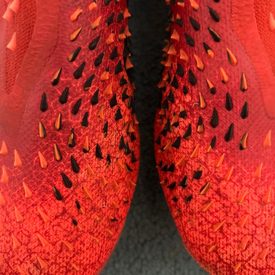 プレデター　サッカー　スパイク　adidas デーモンスキン　デーモン