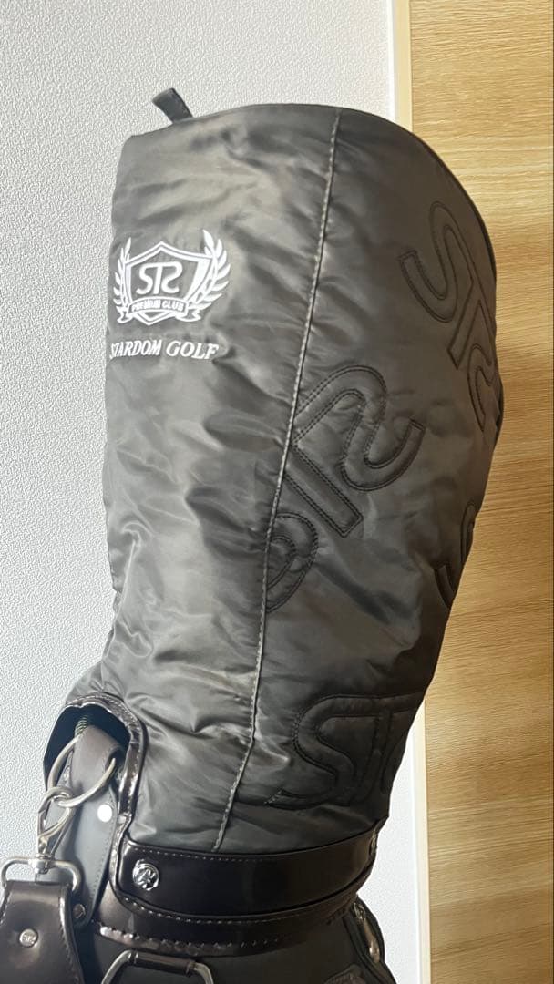 キャディバッグ 美品！希少！ほぼ未使用
