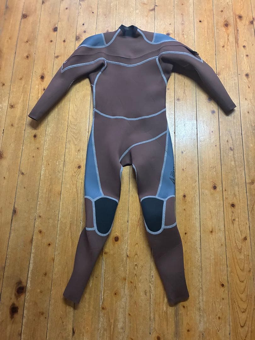 4D ウエットスーツ　フルスーツ2/2mm XL Wetsuit