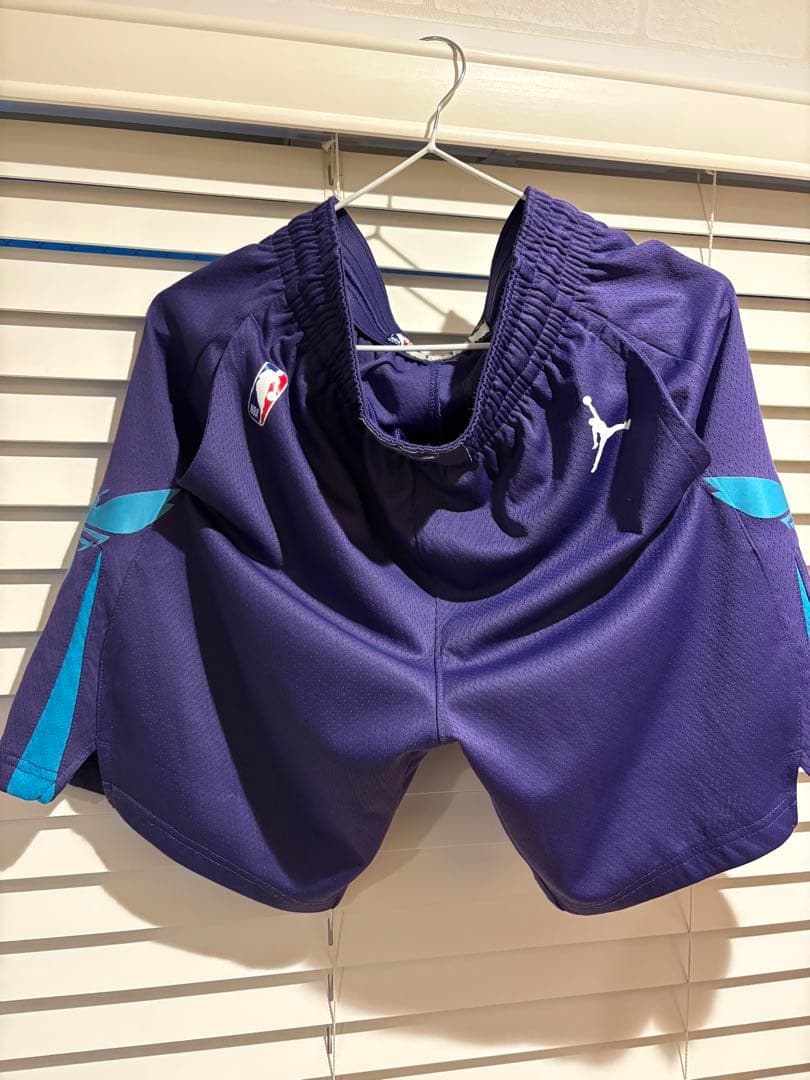 NBA ホーネッツ レプリカショーツ