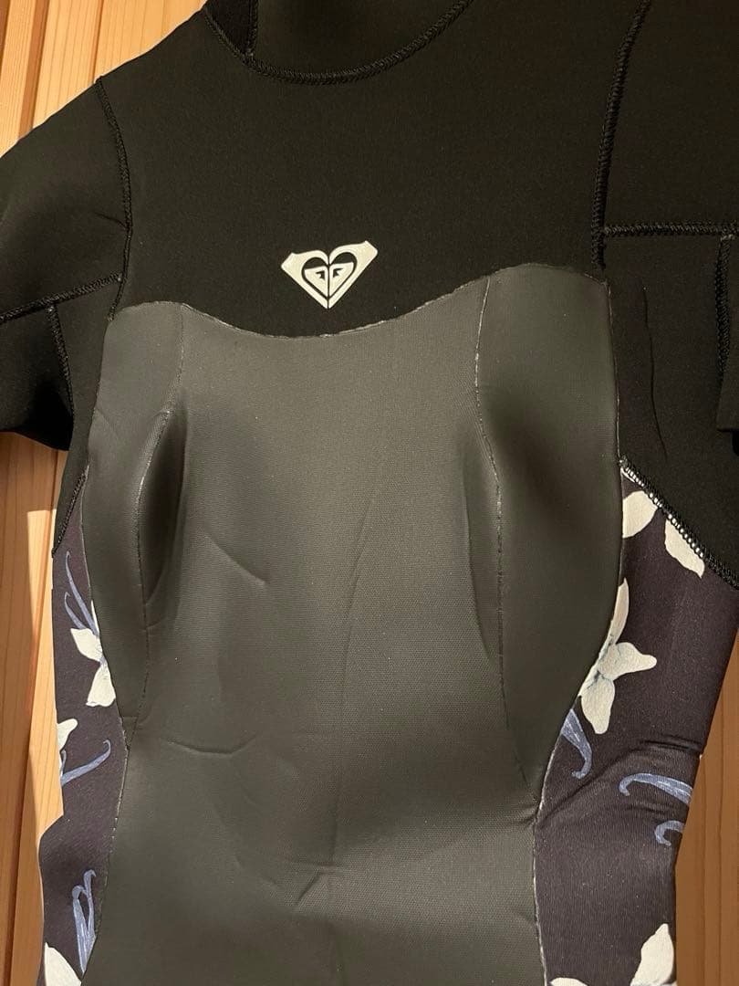 未使用品 ROXY ロキシー 3/2mm ロンスプ バックジッパーM