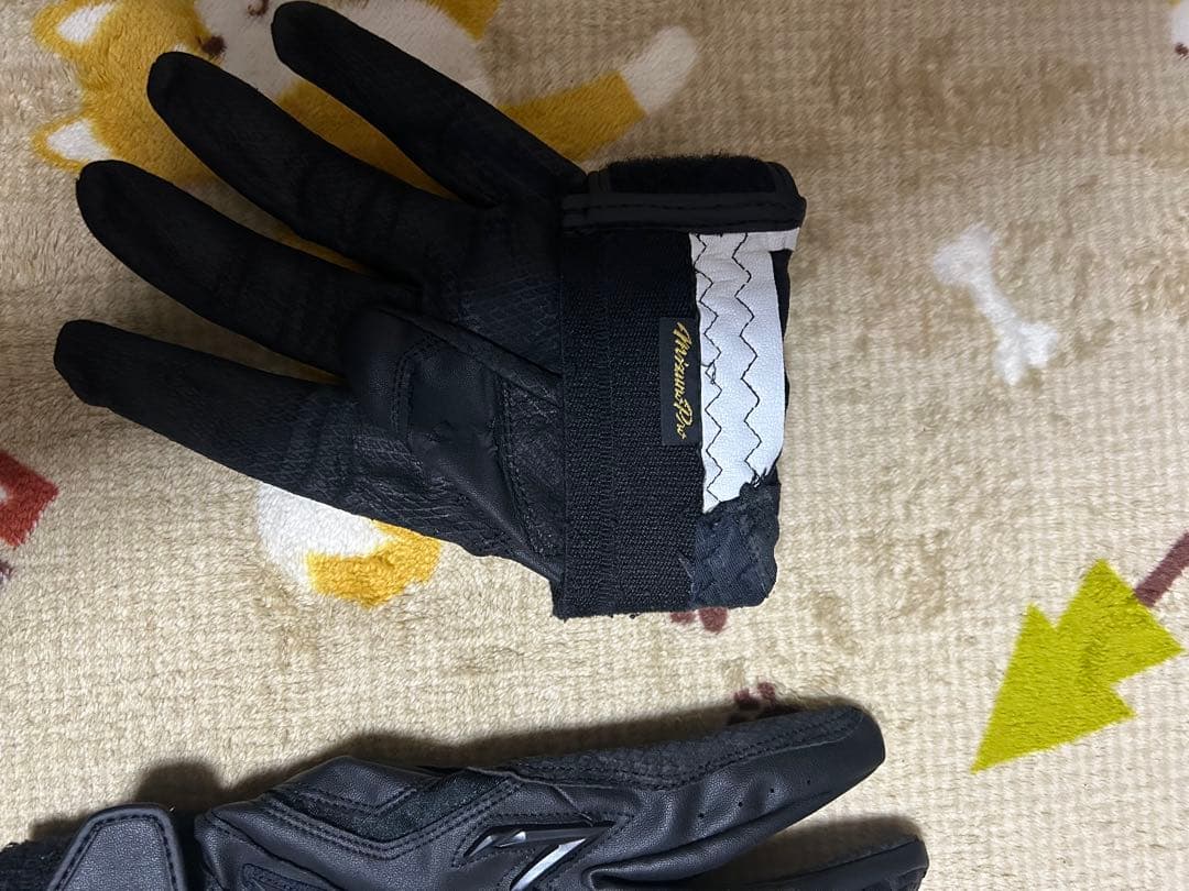 Mizuno Pro 軟式グローブと手袋セット