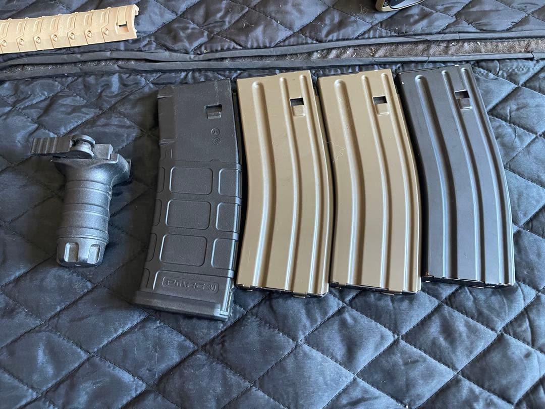 さらに値下げ！東京マルイ CQB-R 次世代電動ガン+グロック18C ガスブロ