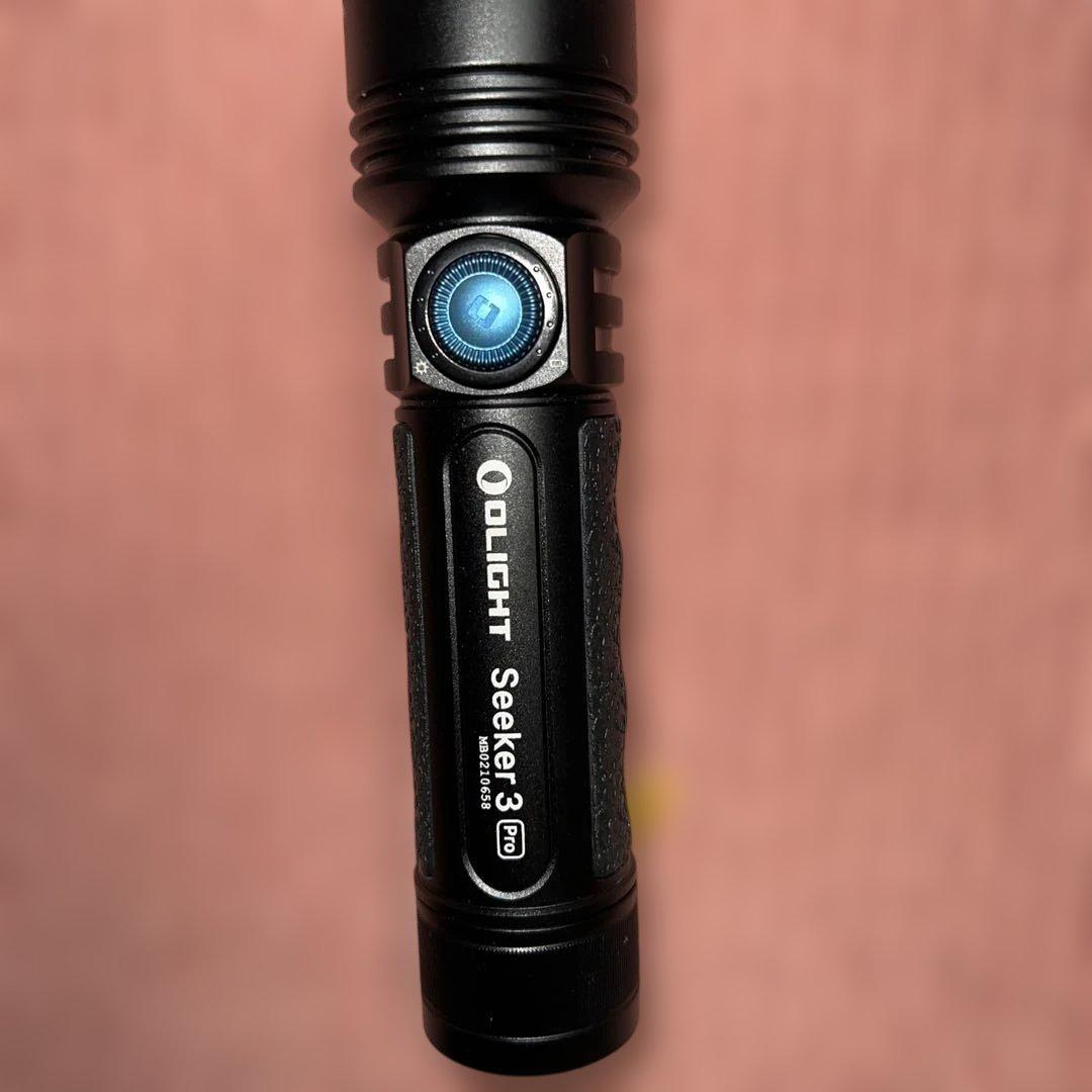 OLIGHT seeker3 pro未使用美品