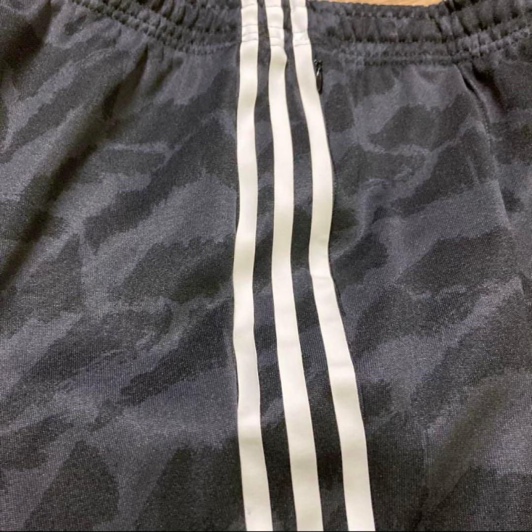 【希少モデル】adidasトラックパンツジャージ　黒アニマル柄　ストリート系XL