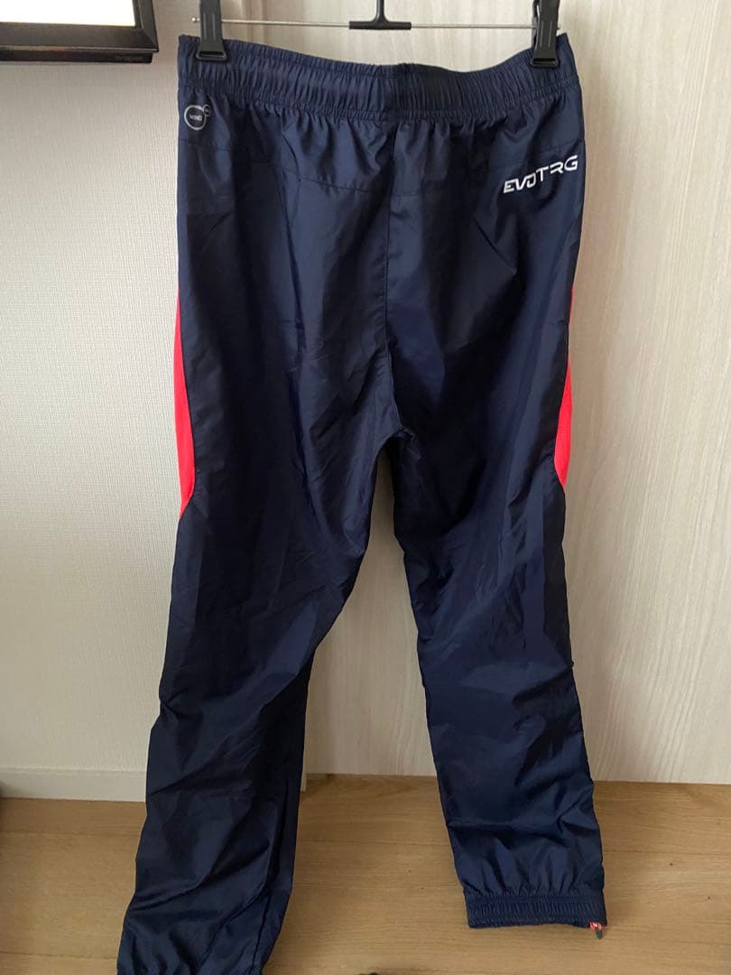 【未使用】puma レディース　ウェア　パンツ　上下セット　S