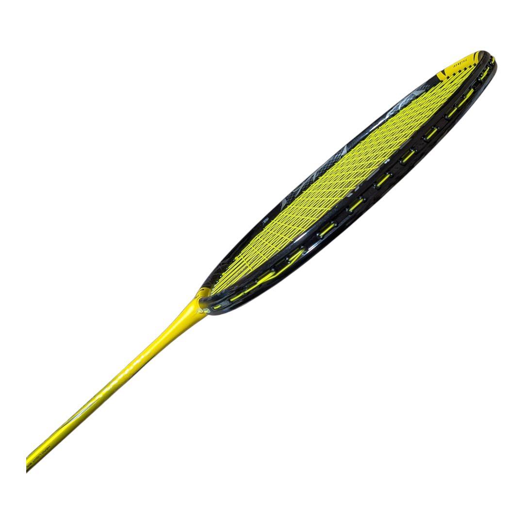 【美品】YONEX ナノフレア1000Z NANOFLARE 4UG5