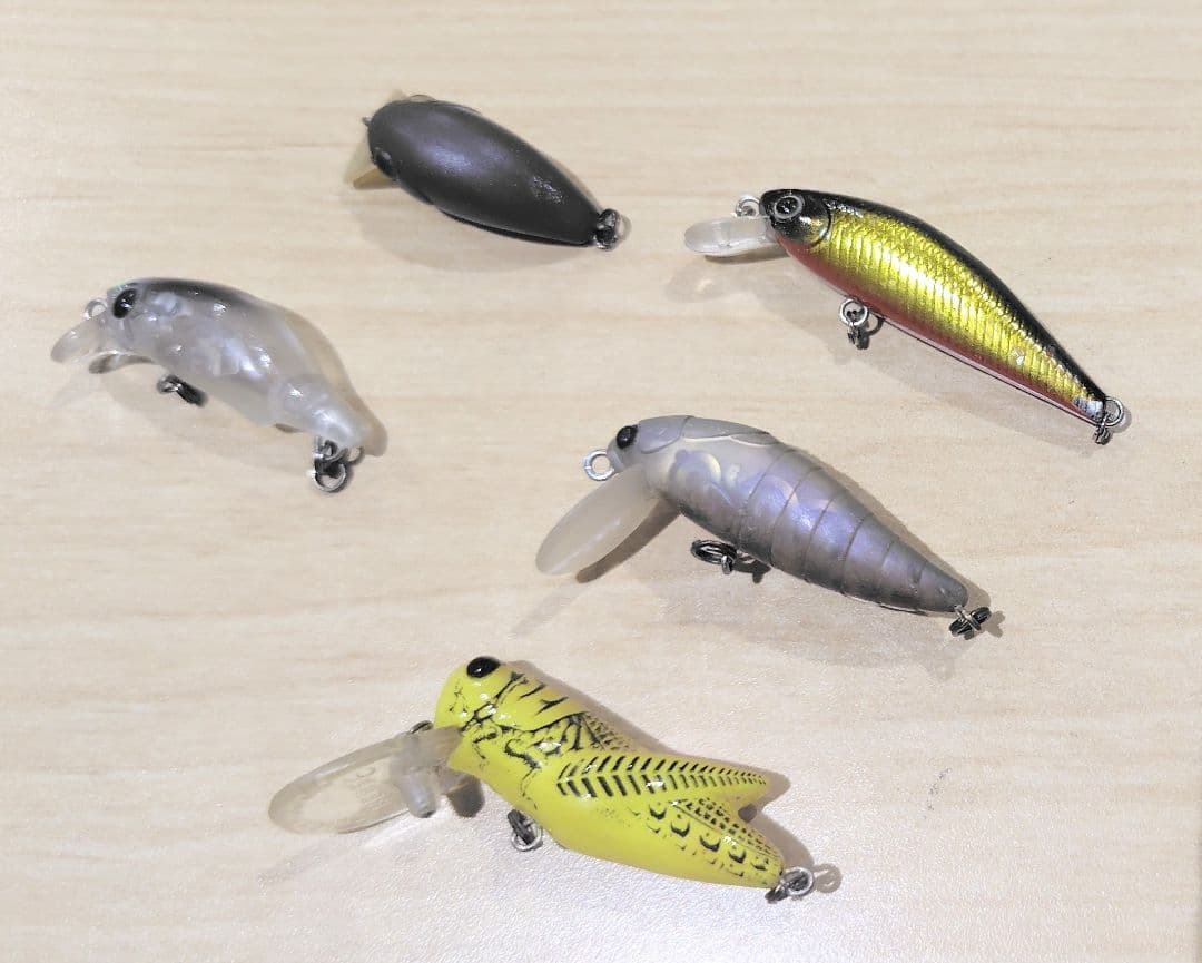 ① トラウト 渓流・管理釣り場用 ルアー 20個 まとめ売り