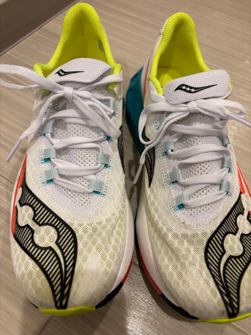 Saucony ランニングシューズ エンドルフィンプロ4 26cm