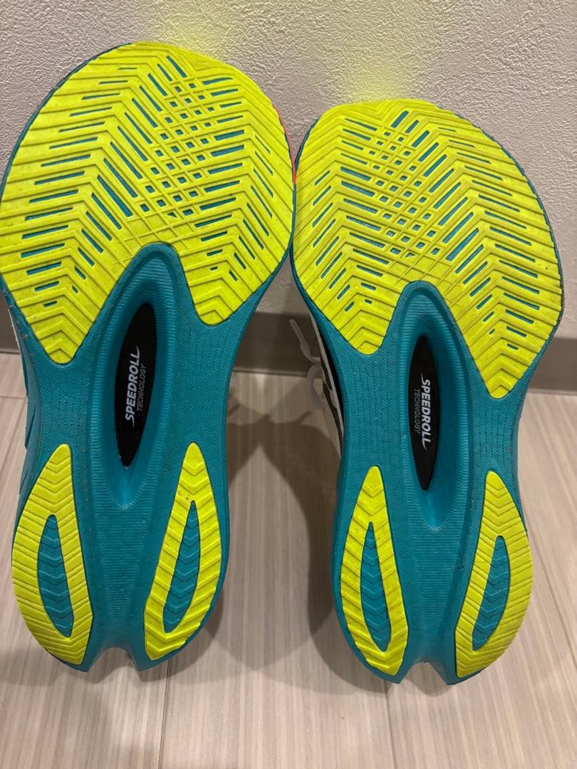 Saucony ランニングシューズ エンドルフィンプロ4 26cm