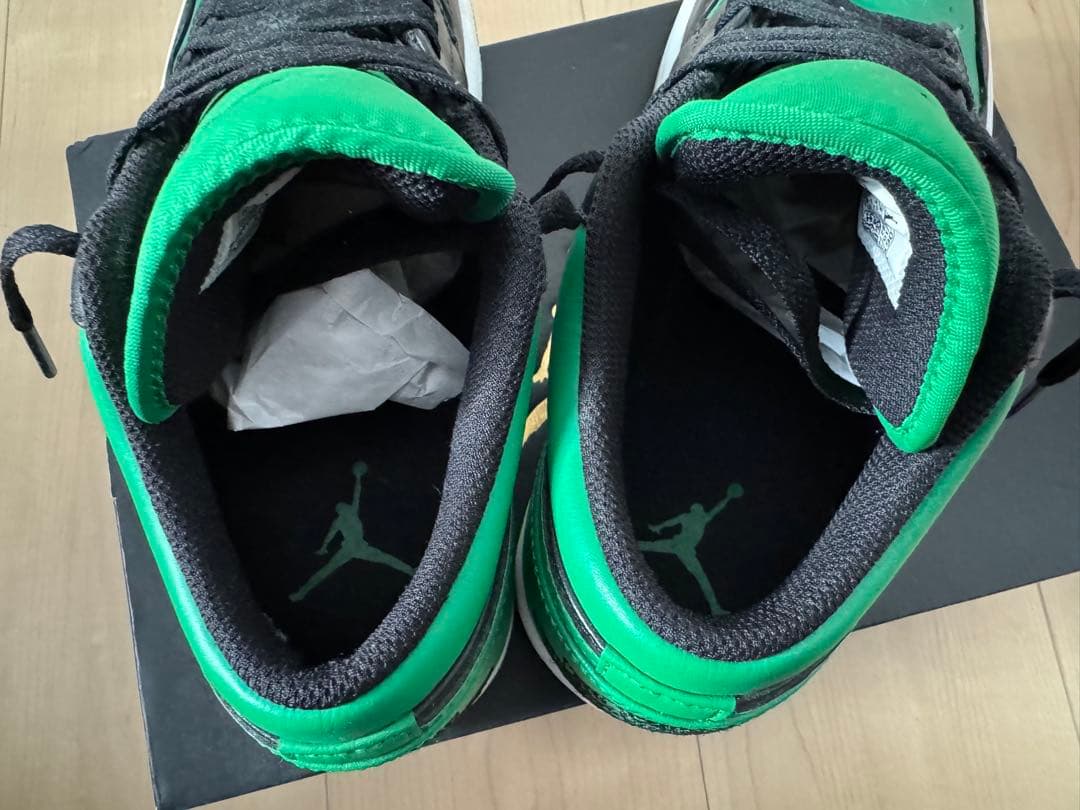 AIR JORDAN 1 LOW ブラック/ラッキーグリーン 7.5