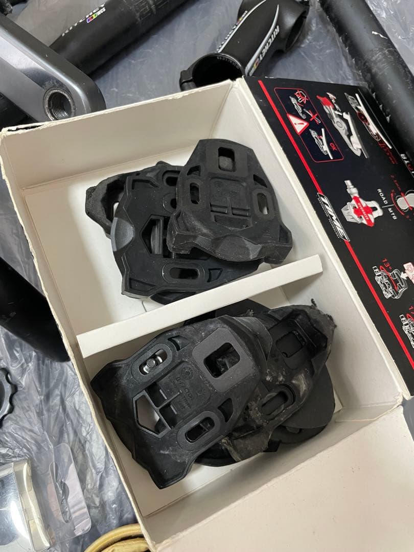 引退品　ロードバイク　パーツ　諸々
