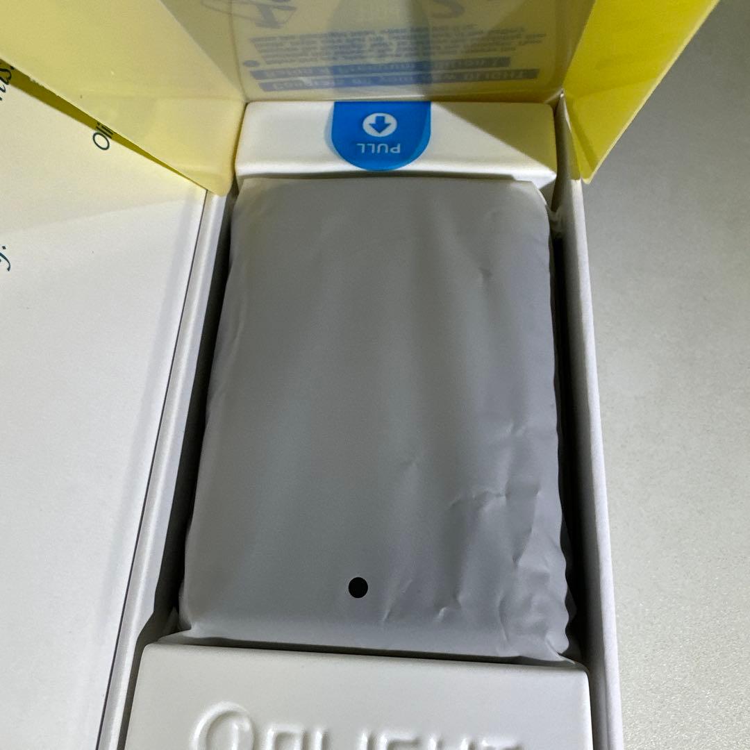 OLIGHT Baton 4 Premium Edition 懐中電灯