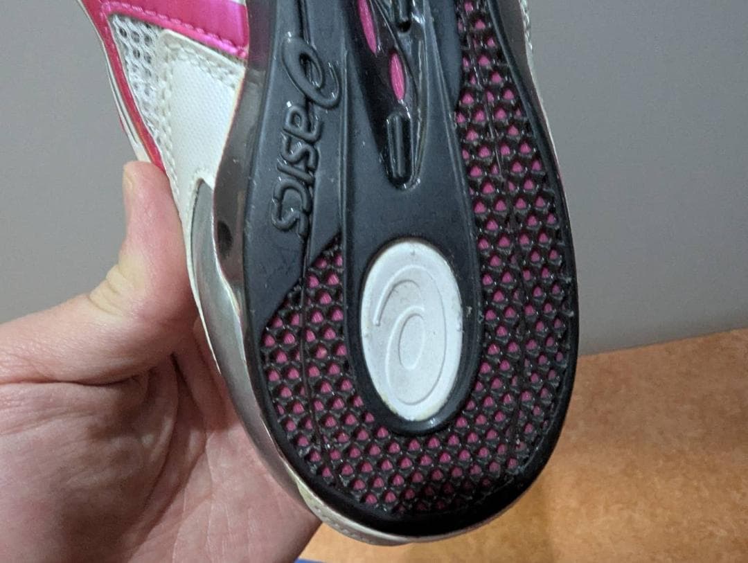 【1回のみ使用】ASICS 陸上競技用スパイク ピンク/ホワイト 27.5cm