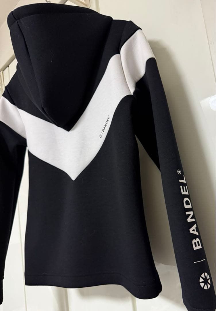 BANDEL バンデル パーカー V SWITCH FULL ZIP PARKA