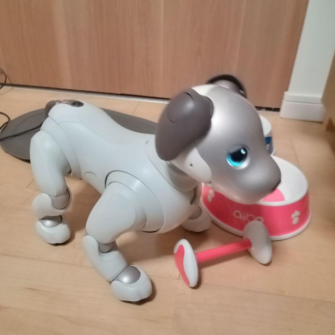 SONY■aibo アイボ　シルバー ロボット犬 フードボウル　アイボーン付
