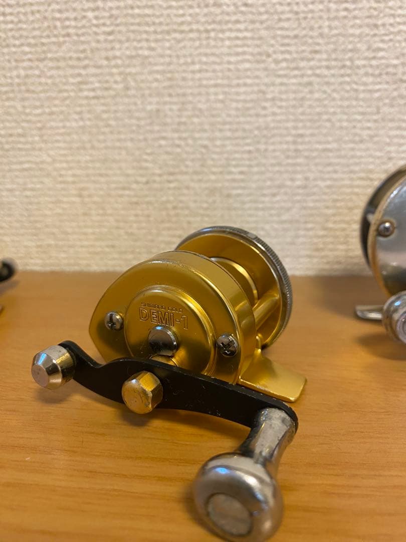 値下オールドゴールドメタルリール4個セット ダイワコロネットⅠ シマノデミ1 他