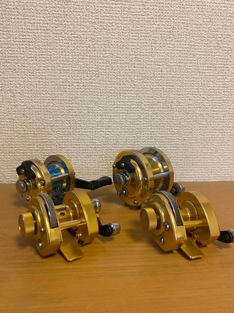 値下オールドゴールドメタルリール4個セット ダイワコロネットⅠ シマノデミ1 他