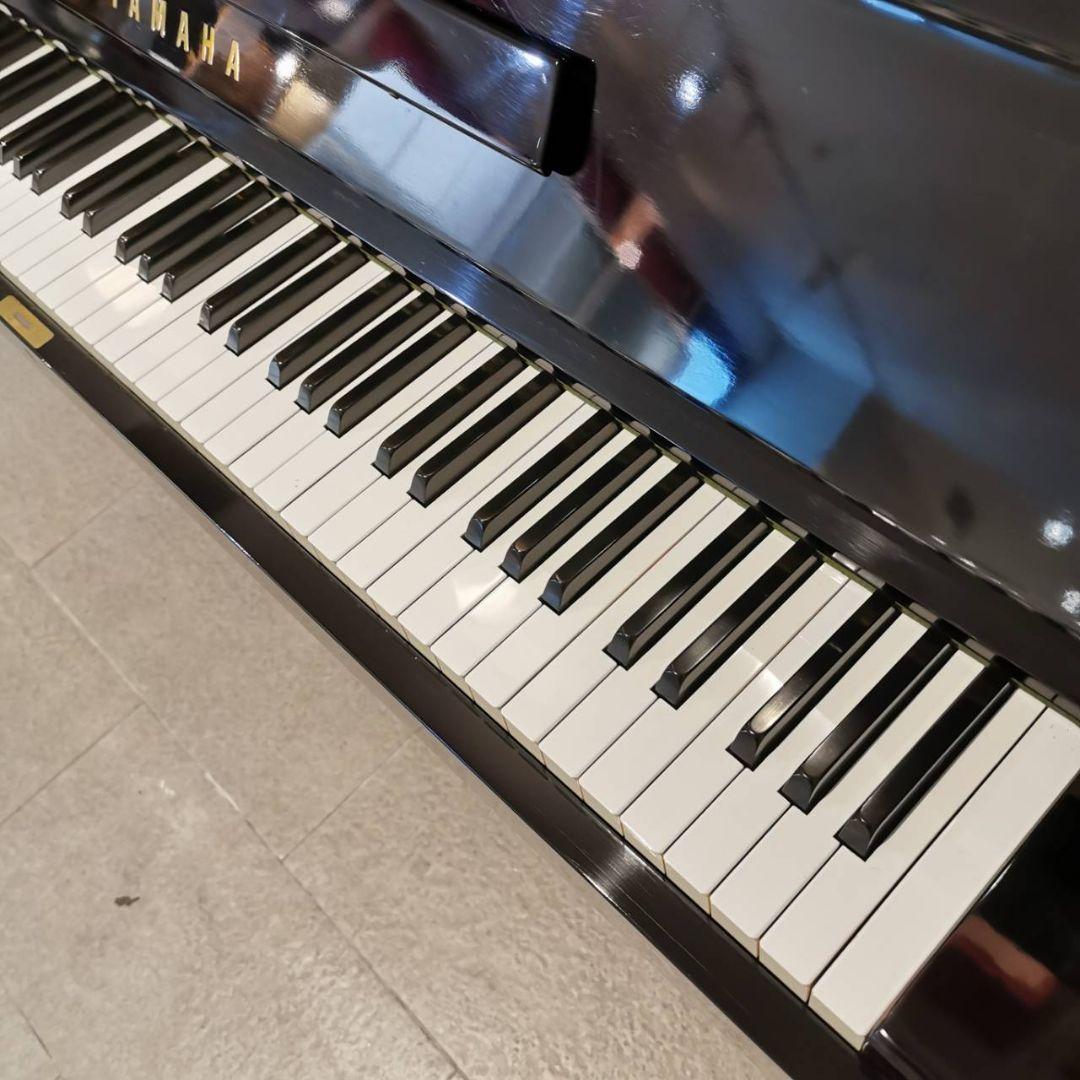 如月セール◇YAMAHA　アップライトピアノ　名器　NoU1　鍵盤